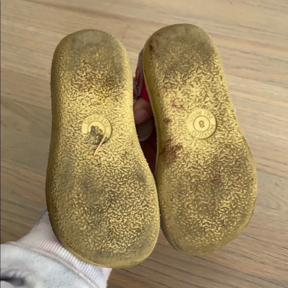 Hot pink patent leather sandals - Picture 3 of 3